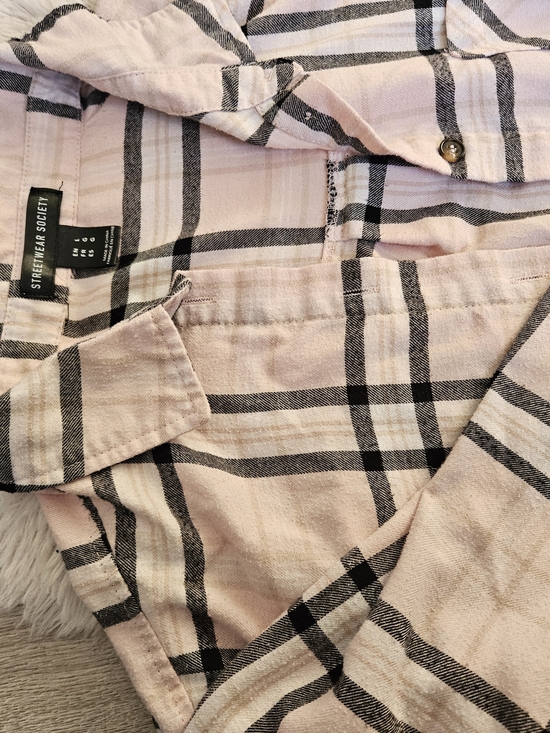Streetwear Society Tops - 5/35🔥 Streetwear Society Pink Plaid Flannel Shirt Oversized Grunge Button Down